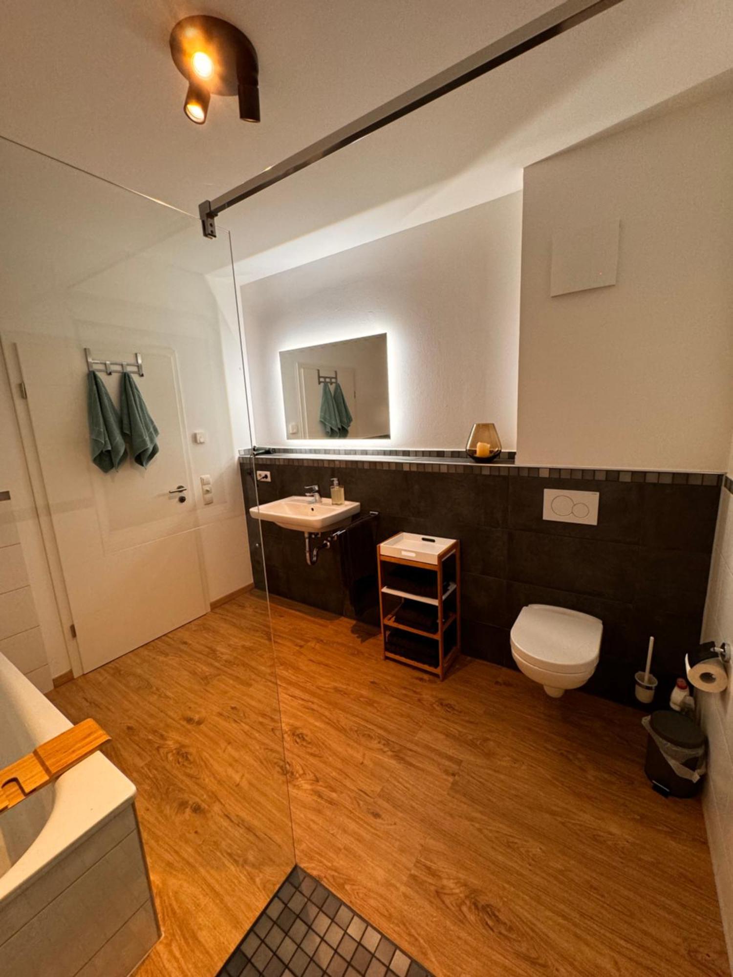 Traumhafter Ausblick, Modern Mit Komfort Und Stil Hardert Екстериор снимка